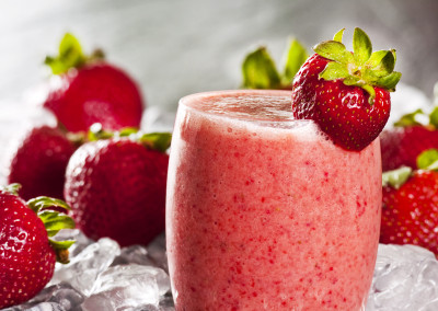 Strawberry and Spinach Energy and Mineral Smoothie