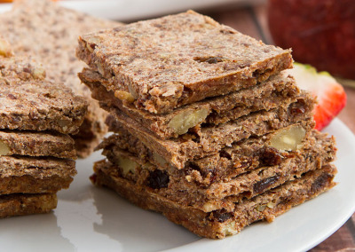 Almond Pulp Cinnamon-Raisin Toast
