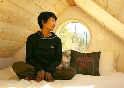 Vina Lustado: Long Journey, Tiny House