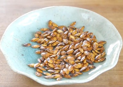 Roast Perfect Pumpkin Seeds