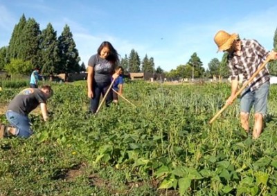 Urban Youth Farm Rocks the Dirt