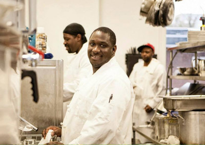 Former Prisoners Given Second Chance at French Restaurant Edwins
