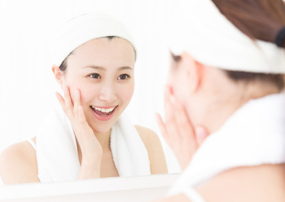 Glow Girl with DIY Hydrating Face Scrubs