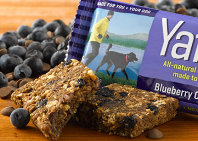 A Snack Bar for You and Your Dog? Yaff!