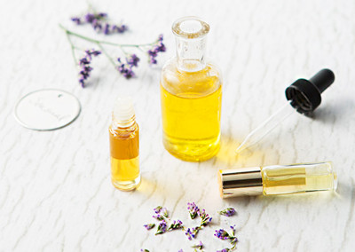Get Your Scent On with DIY Natural Perfume