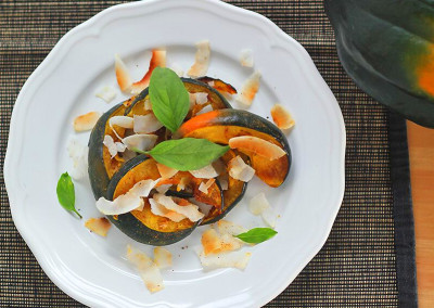 Thanksgiving Chipotle Roasted Acorn Squash