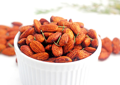 Heart-Healthy Spicy Roasted Almonds